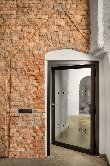 unico Windows, unico Doors, presto 50 Doors and fuego light Doors - Trinitatiskirche, Dresden located in Dresden, Germany