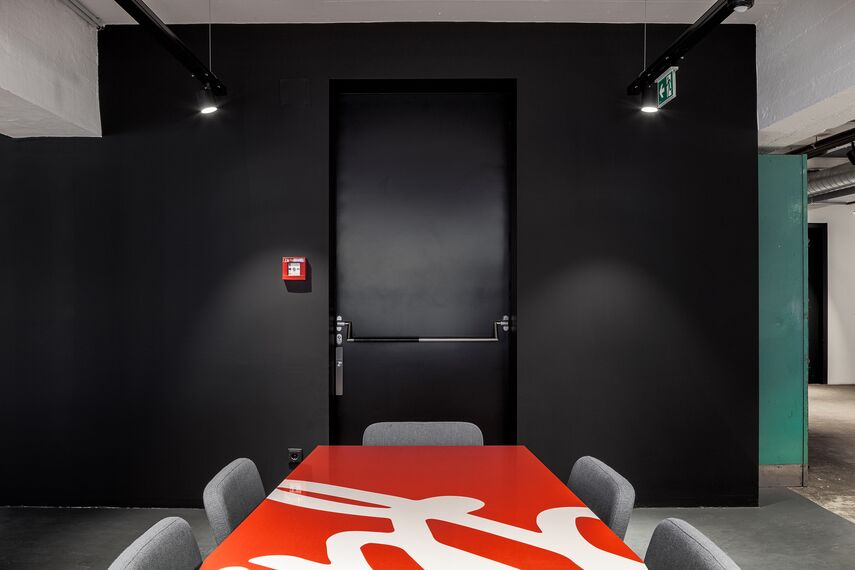 unico Doors and fuego light Doors - Tabakfabrik, Linz located in Linz, Austria