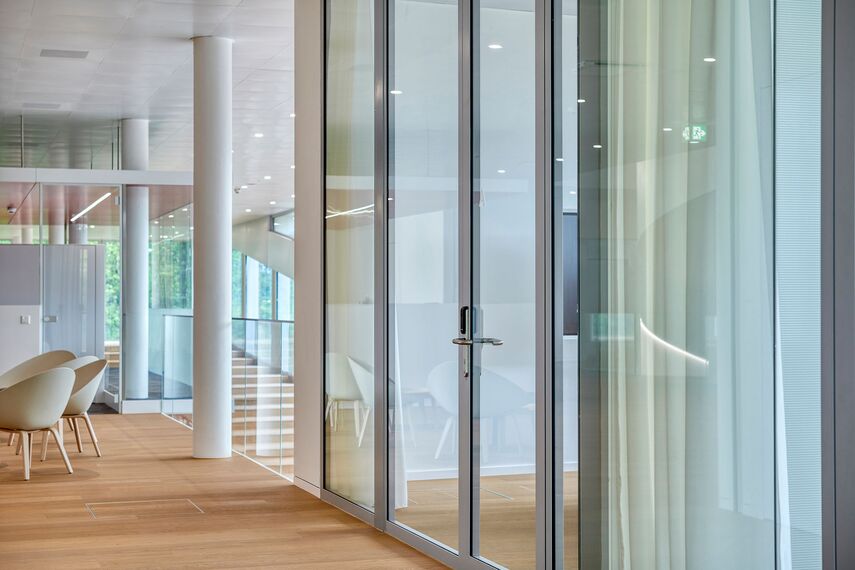 thermfix vario Facades, fuego light Doors, fuego light Sliding systems and unico Doors - ECAvenir, Lausanne located in Lausanne, Switzerland