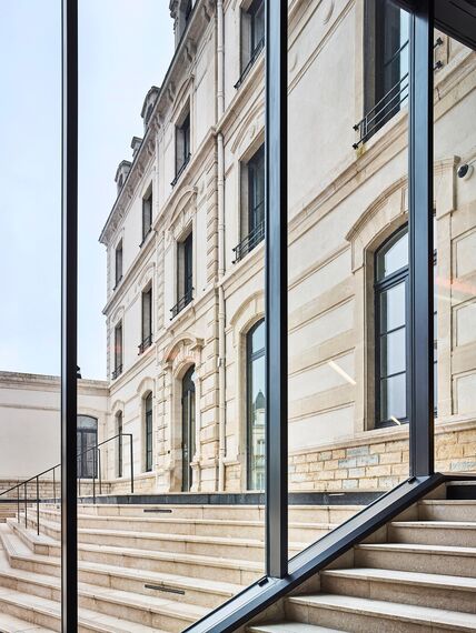 unico Windows and thermfix vario Facades - Le Signe, National Center of Graphic Design located in Chaumont, France