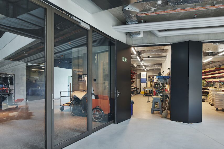 unico Windows, unico Doors, fuego light Doors, fuego light Windows, presto 50 Windows and presto 50 Doors - Théâtre de Carouge and Salle des Fêtes located in Carouge, Switzerland