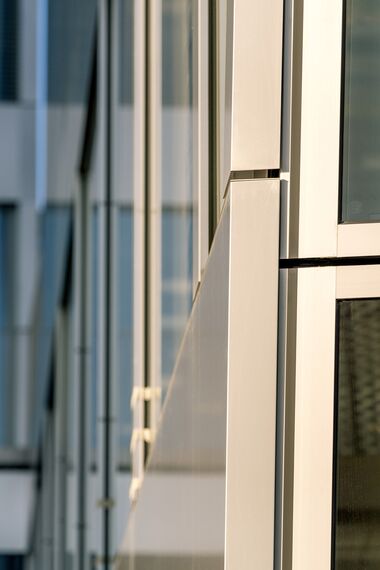 thermfix vario Facades, fuego light Doors, unico Doors and presto 50 Doors - The Circle, Zurich located in Zürich, Switzerland