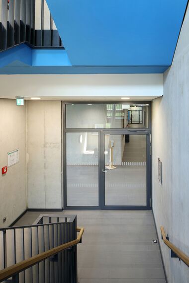 fuego light Windows, fuego light Doors, presto 60s Doors and presto 50 Doors - BBZ Dithmarschen vocational training centre located in Heide, Germany