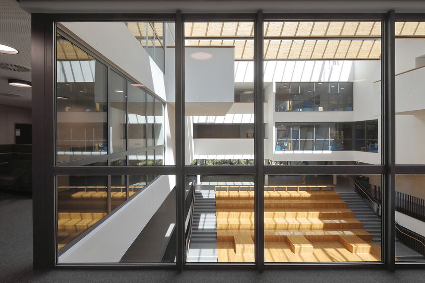 fuego light Windows, fuego light Doors, presto 60s Doors and presto 50 Doors - BBZ Dithmarschen vocational training centre located in Heide, Germany