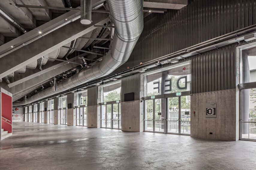 unico Doors - Swiss Life Arena, Zurich located in Zürich, Switzerland