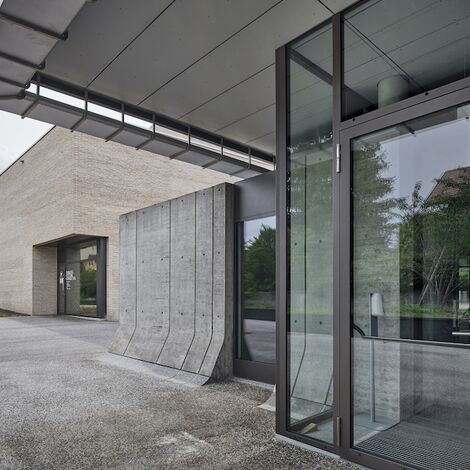 unico Windows, unico Doors, fuego light Doors, fuego light Windows, presto 50 Windows and presto 50 Doors - Théâtre de Carouge and Salle des Fêtes located in Carouge, Switzerland