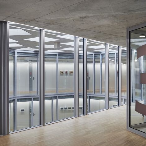 thermfix vario Facades, fuego light Doors and fuego light Sliding systems - Zentrum Biffig, Schötz located in Schoetz, Switzerland
