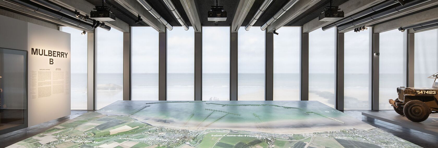 thermfix vario Facades, fuego light Doors and unico Sliding systems - Musée du Débarquement, Arromanches-les-Bains located in Arromanches-les-Bains, France