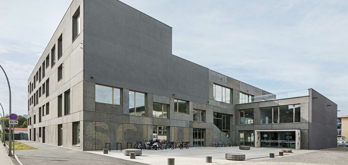 fuego light Doors, fuego light Sliding systems, presto 50 Doors, presto 50 Windows and unico Doors - Smart City, Graz located in Graz, Austria