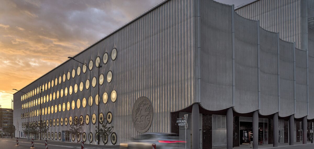 unico Doors - Swiss Life Arena, Zurich located in Zürich, Switzerland