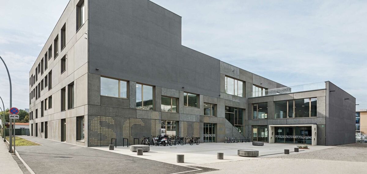 fuego light Doors, fuego light Sliding systems, presto 50 Doors, presto 50 Windows and unico Doors - Smart City, Graz located in Graz, Austria