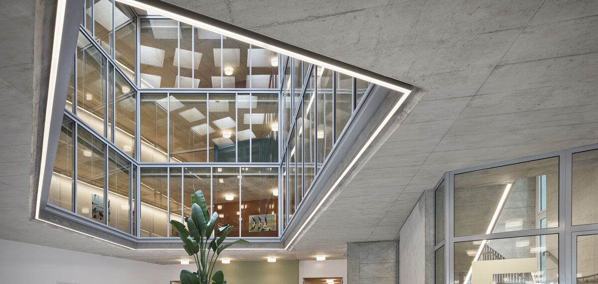 thermfix vario Facades, fuego light Doors and fuego light Sliding systems - Zentrum Biffig, Schötz located in Schoetz, Switzerland