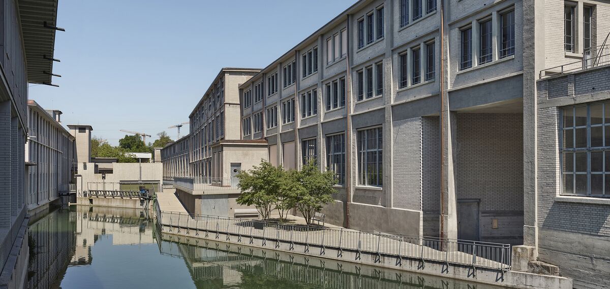 unico Doors and unico xs Windows - Conversion of the Papieri site in Cham located in Cham, Switzerland